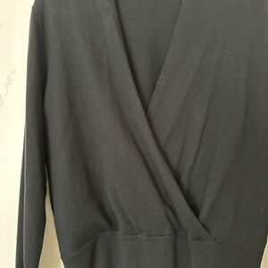 JJILL black v neck sweater size large petite